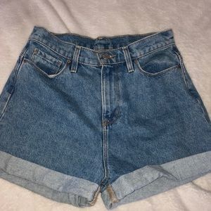 BDG high wasted shorts